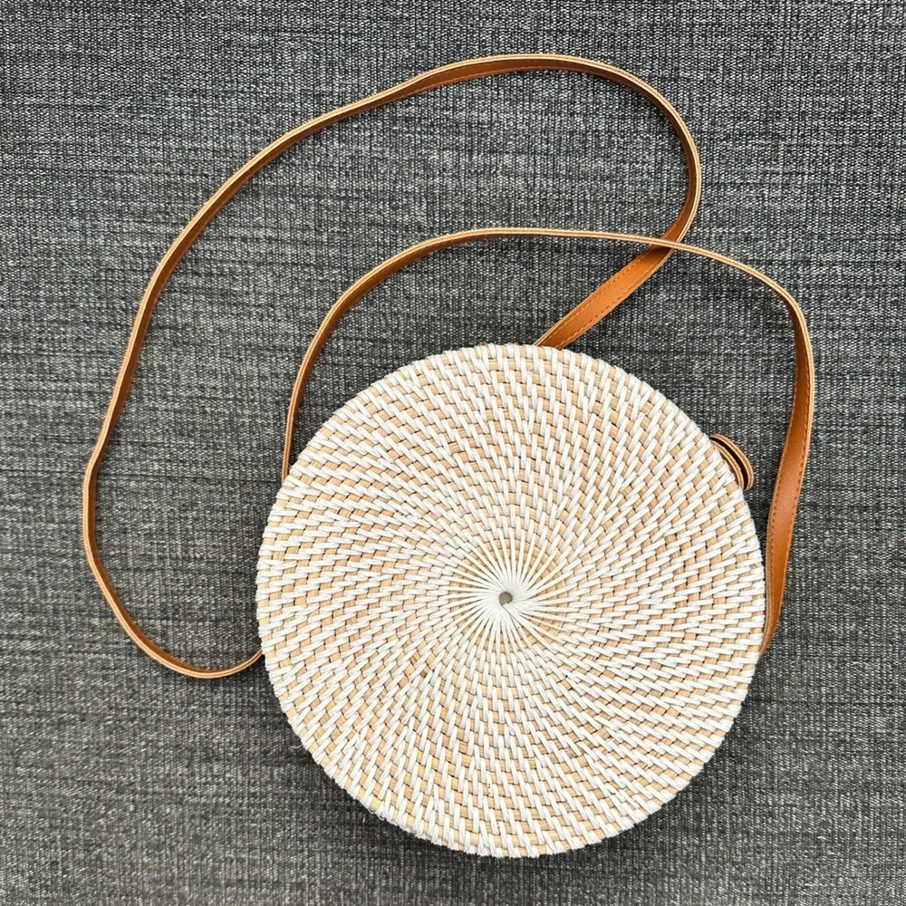 SOLD ==== Butterfly Bali Rattan Bohemian Crossbody - Picture 4 of 5